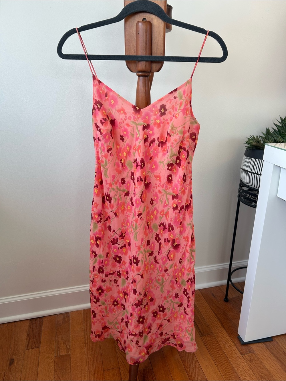 Vintage Ann Taylor LOFT Women's Silk Floral Slip Dress Size 6